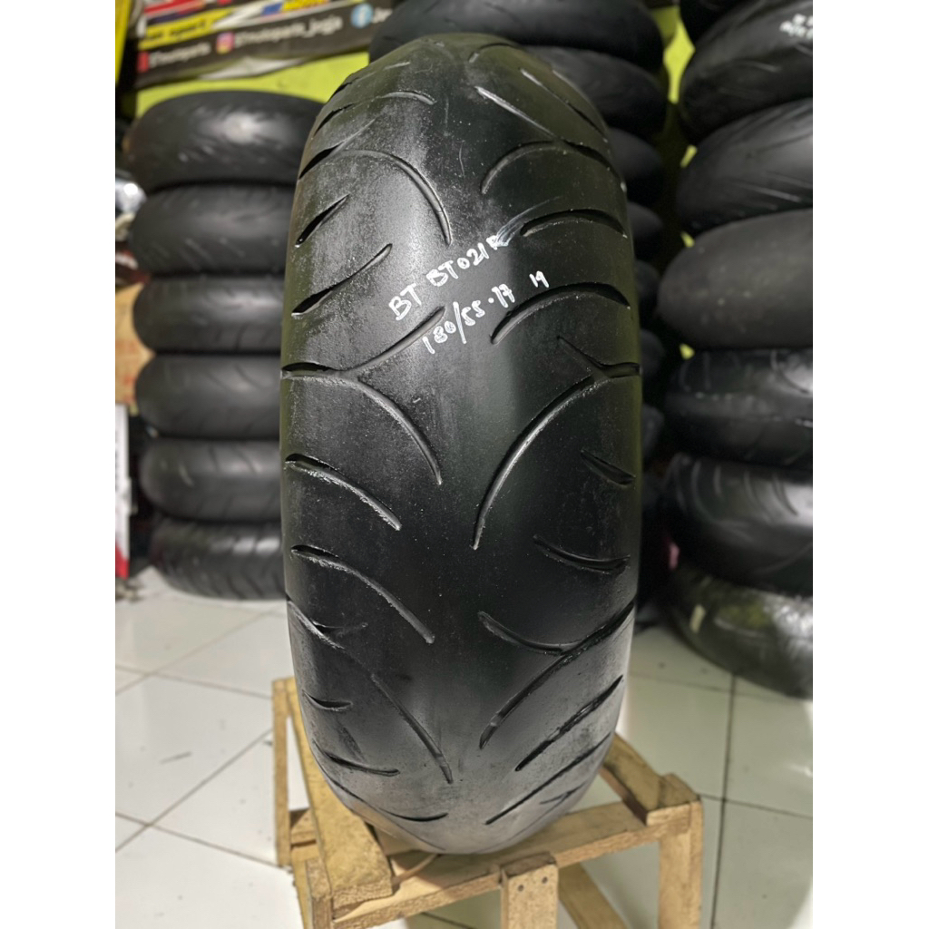 Battlax BT021R 180/55-17 ring17 Ban import limbah moge