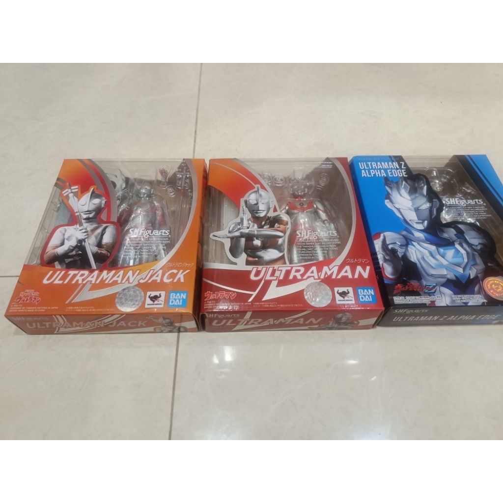shf Ultraman dan Ultraman z alpha edge