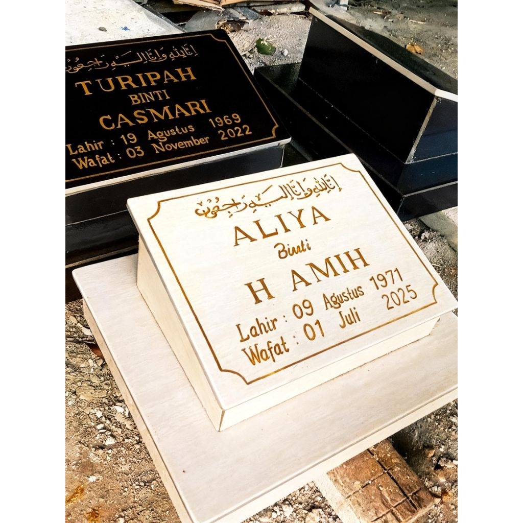 batu nisan granit putih