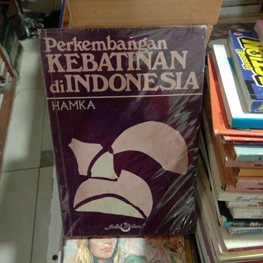 perkembangan kebatinan di indonesia by hamka