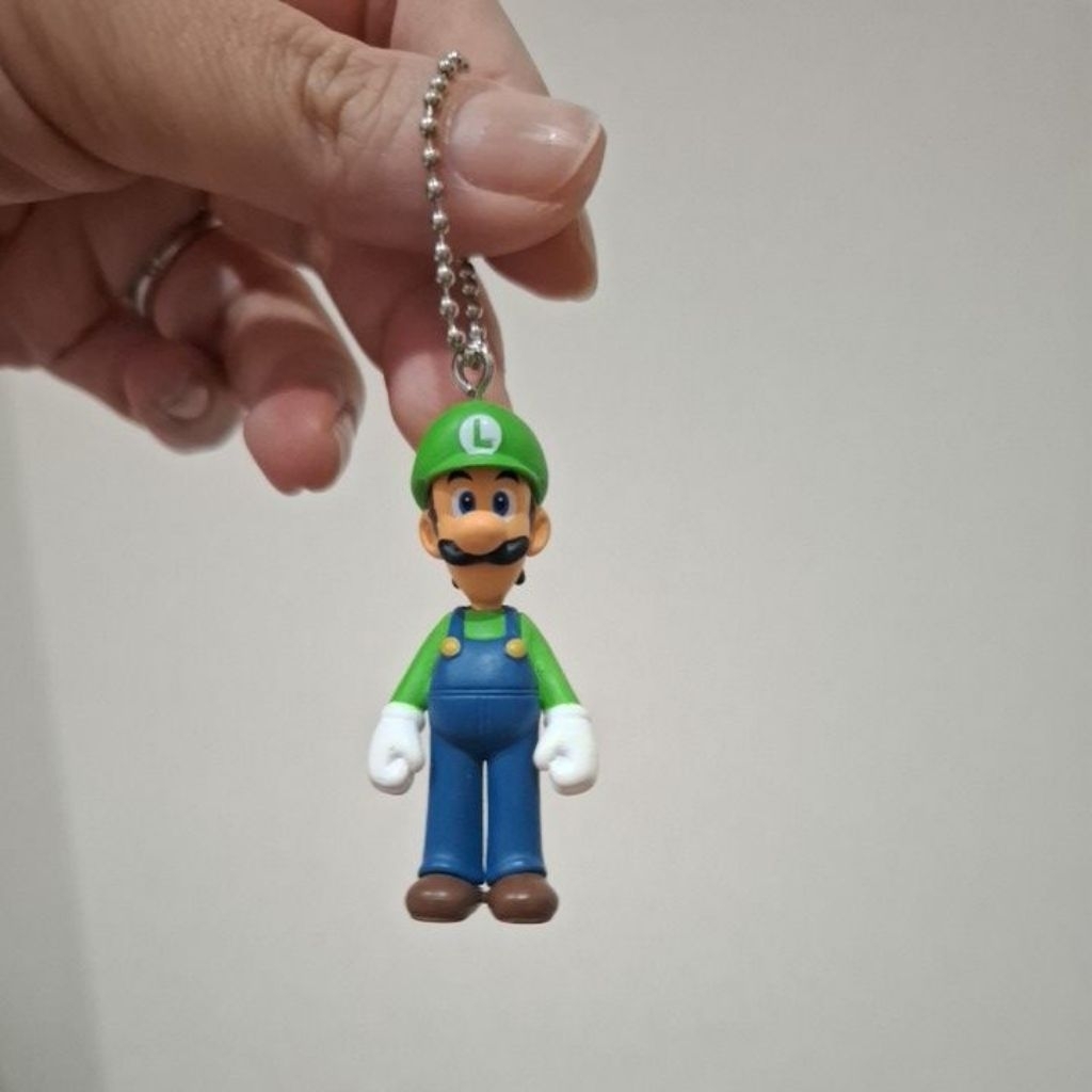Luigi Super Mario Keychain Mini Figure Nintendo Japan
