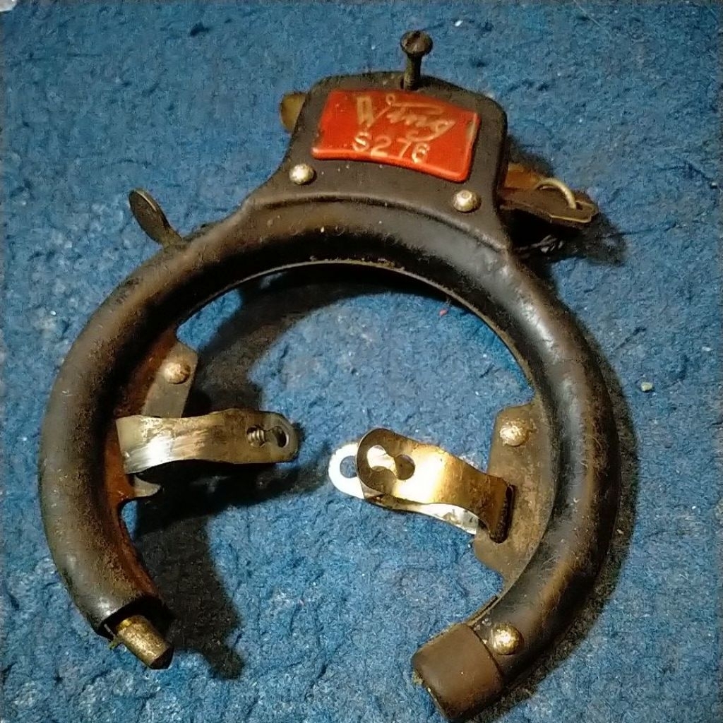 kunci gembok sepeda onthel tua lawas