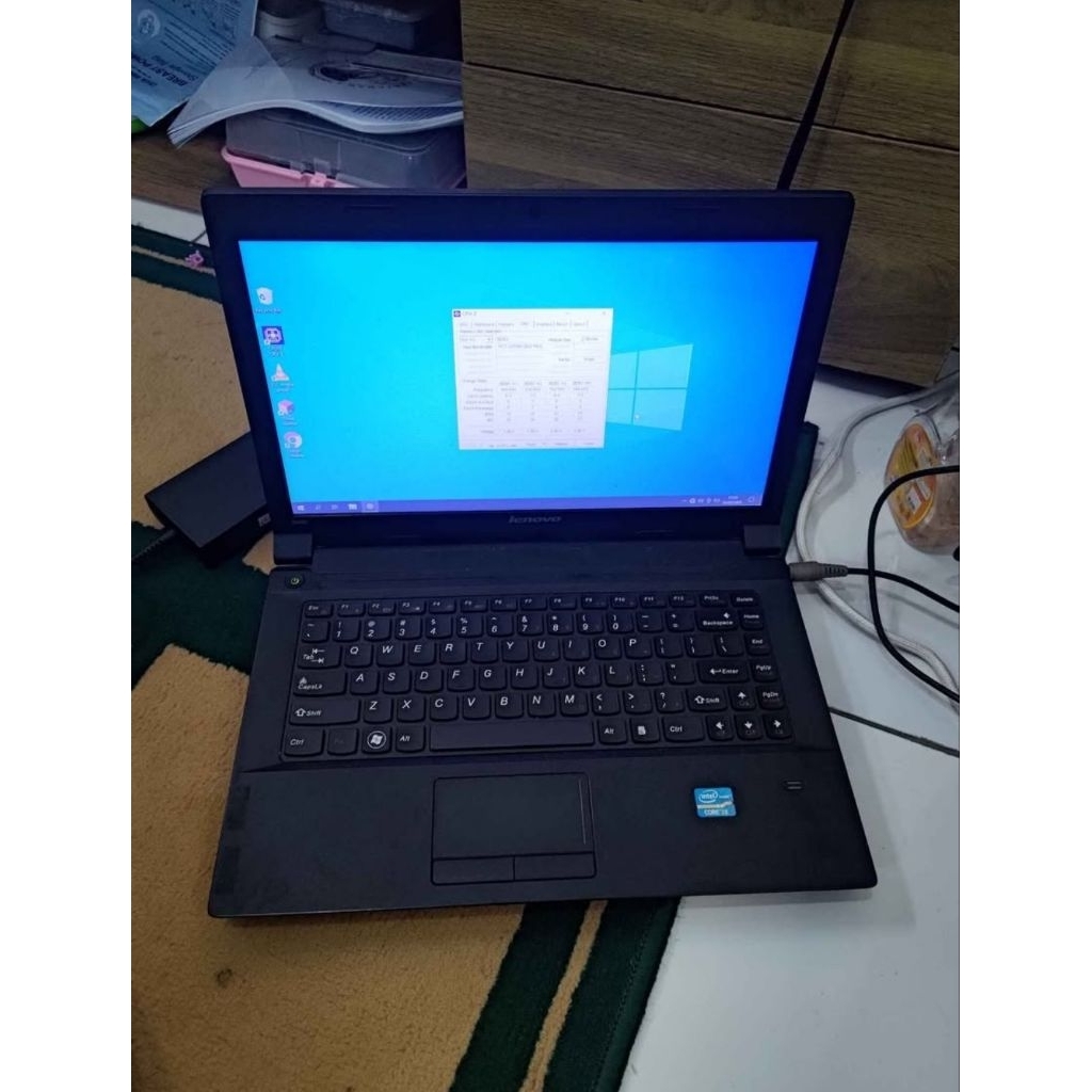 Laptop Lenovo B40