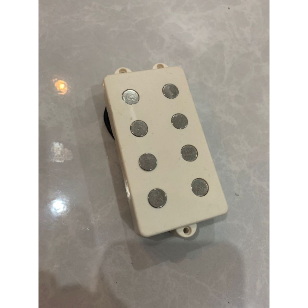 Pickup Bass Sterling Joedart 4Strings.
