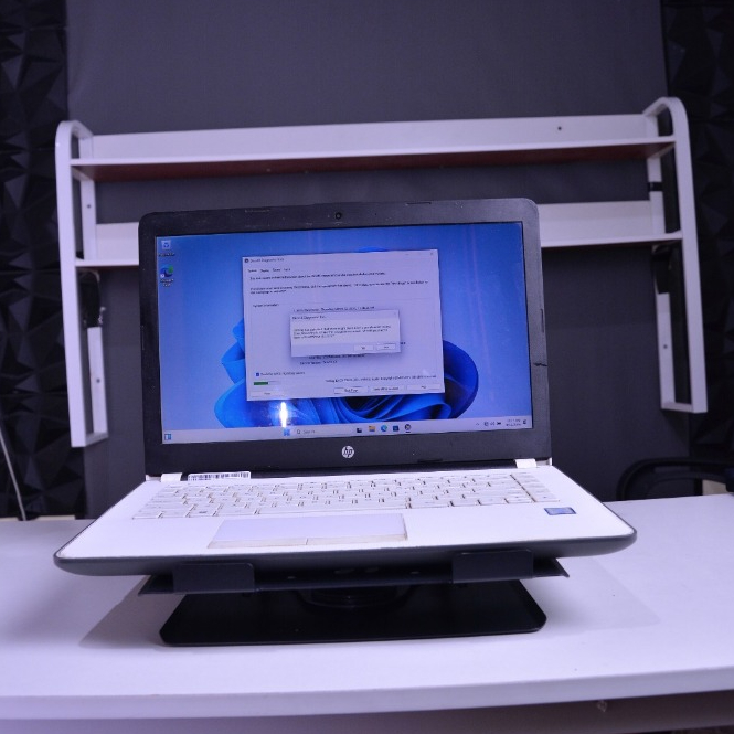 HP 14 Core i3 Gen 6 Laptop Murah Siap Pakai untuk Kerja, Sekolah & Browsing, RAM 8GB Lancar Multitas
