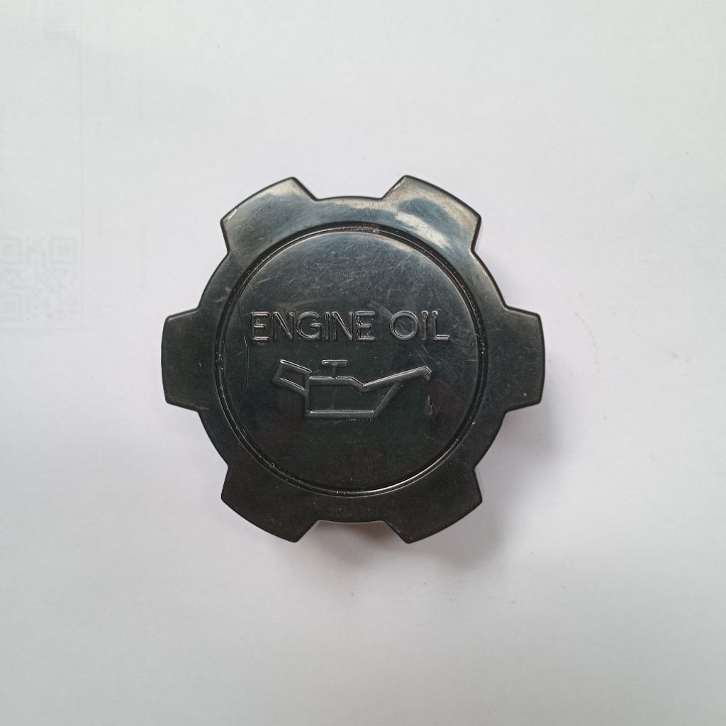 TUTUP OLI MESIN TOYOTA