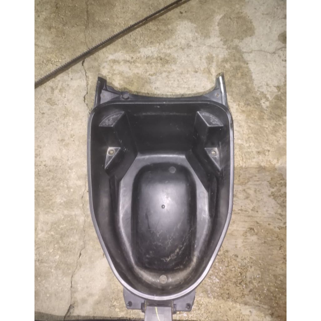 Box bagasi vario led old 125/150 copotan original