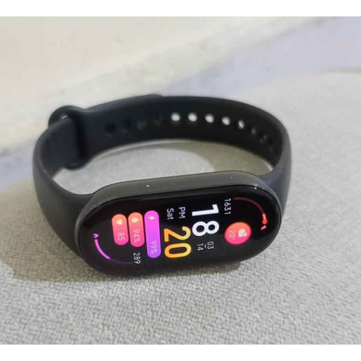 Jam Tangan Pintar Xiaomi Smart Band 10 - Warna Midnight Black, Tampilan AMOLED 1.72 Inci, Sensor Kes