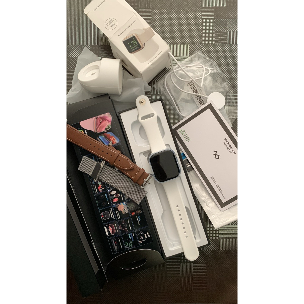 Infinite smartwatch 11 pro silver NEW