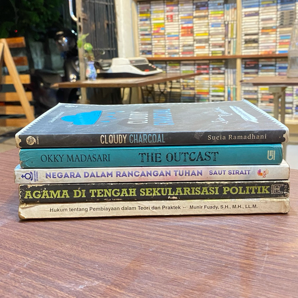 Negara Dalam Rancangan Tuhan - Saut Sirait | Agama di Tengah Sekularisasi Politik - (tidak terlihat)