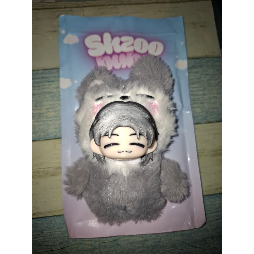 (preloved) fanmade skzoobubu wolfchan