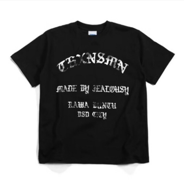 Tshirt Typo Levine Distressed Black Thanksinsomnia (L)