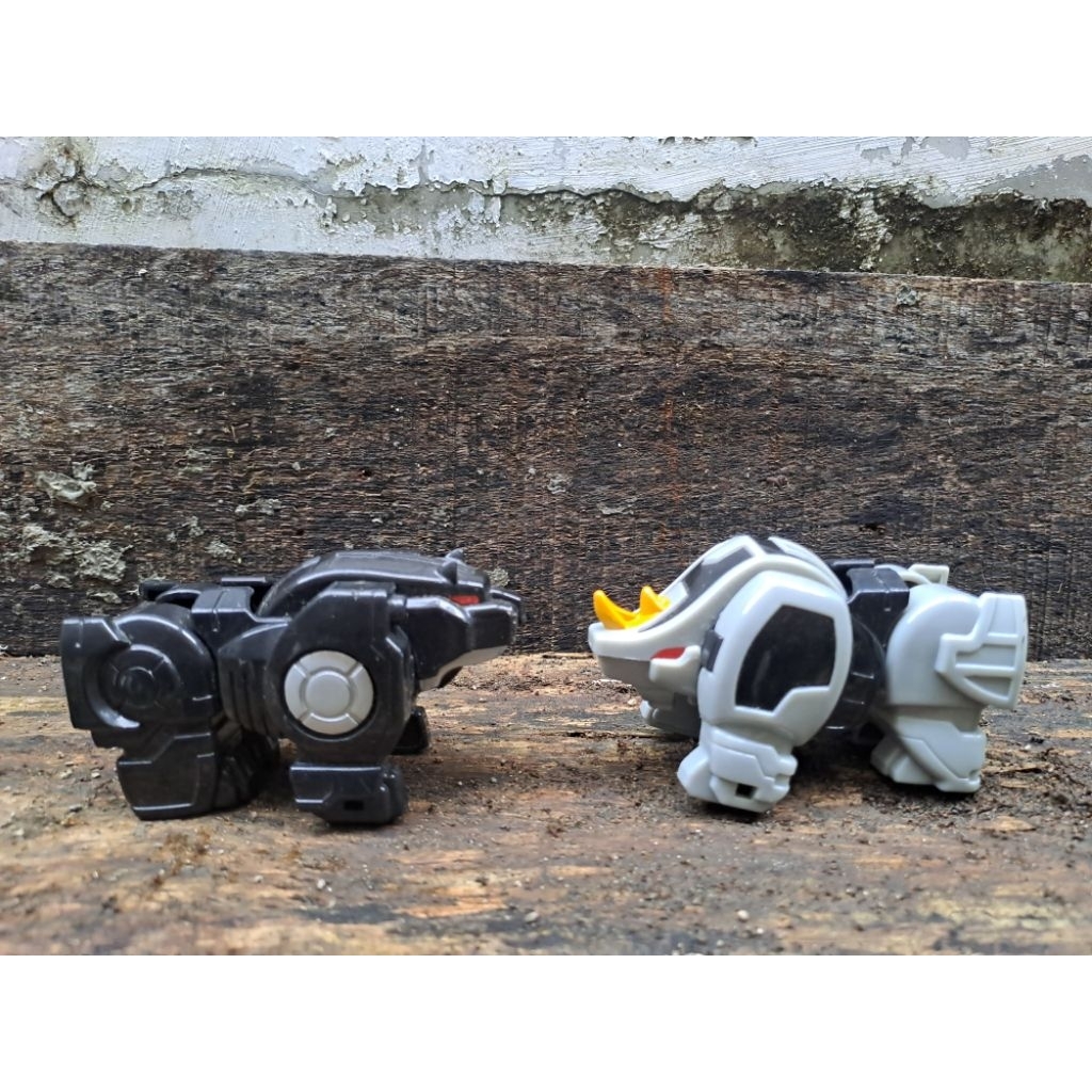 part megazord kaki