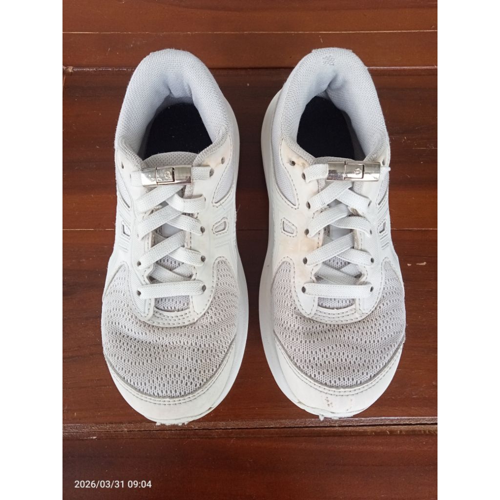 PRELOVED Sepatu anak sepatu asics anak
