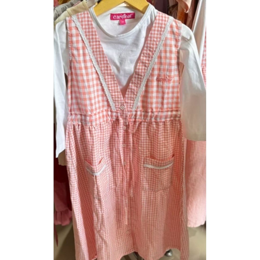 overall Cardinal anak perempuan