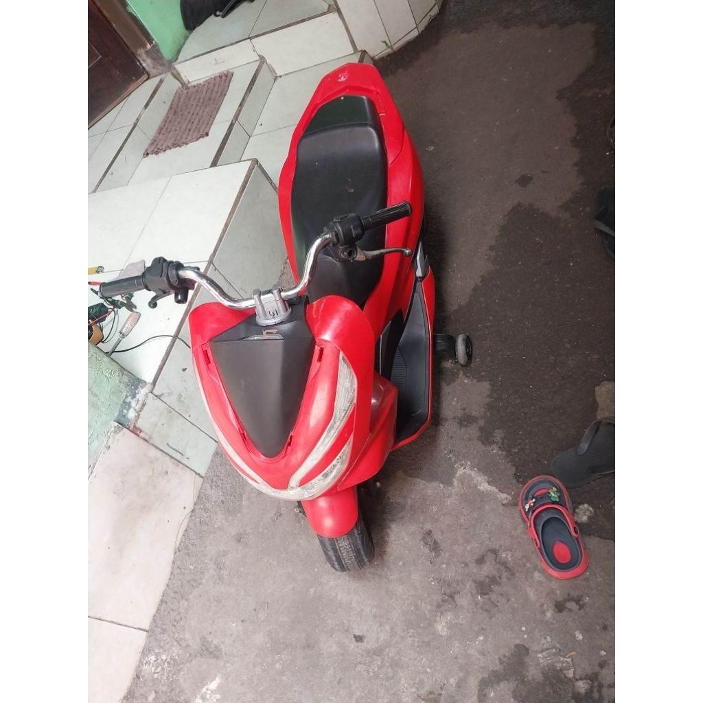 motoran aki anak type pcx(bekas)