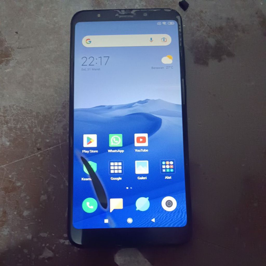 HP REDMI 5 PLUS RAM 3/32 GB NORMAL TANPA POLA/PIN (KET. BACA DISKRIPSI).