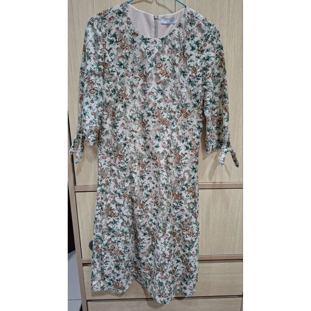 Exit Dress Mini Brokat Wanita Hijau