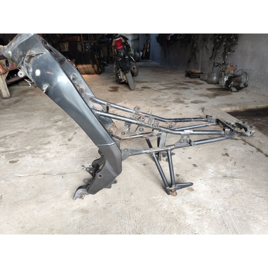 RANGKA (BAHAN) VIXION NEW NVL/NVA SECOND ORIGINAL