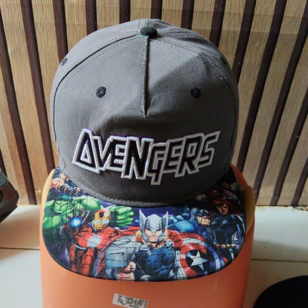 topi MARVEL AVENGERS CAPTAIN AMERICA