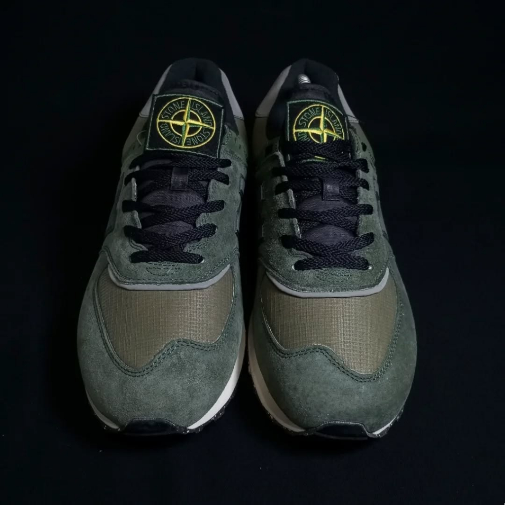 SEPATU SNEAKERS STONE ISLAND SIZE 45