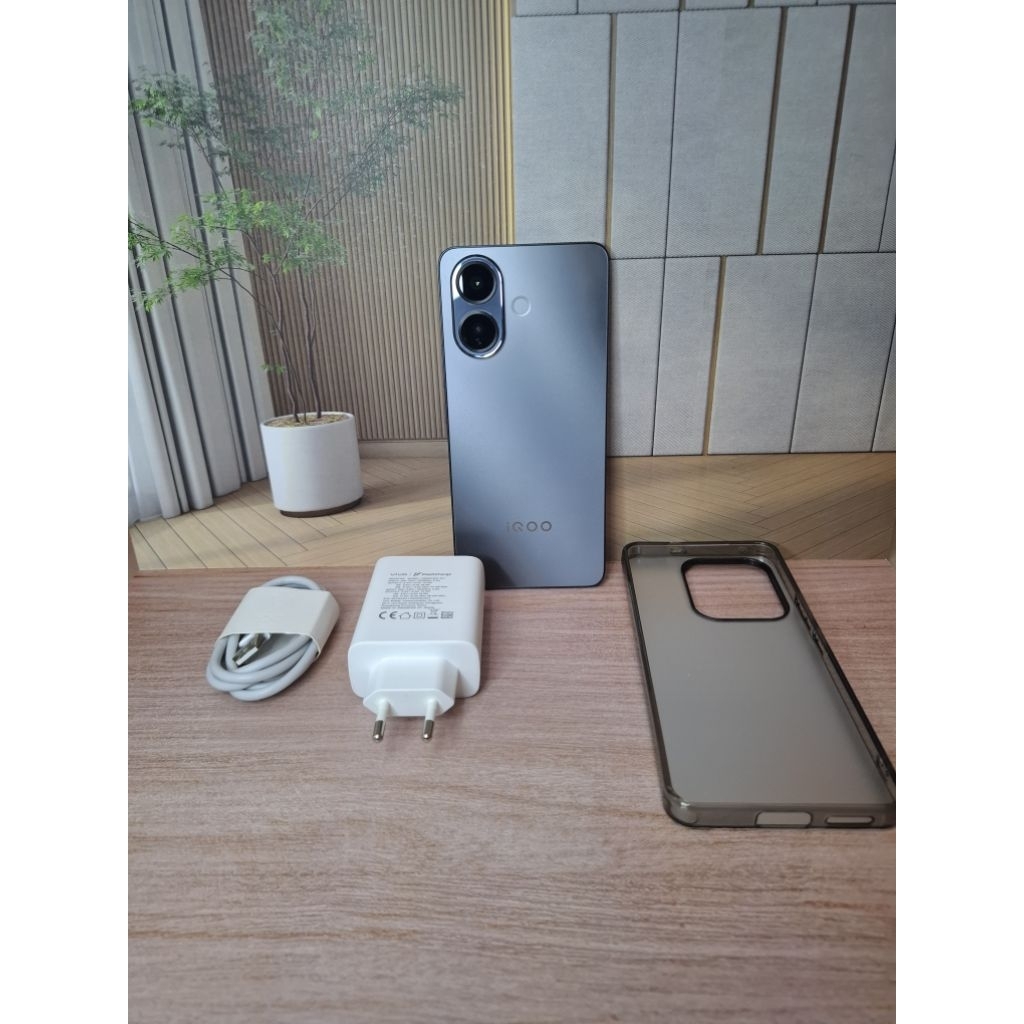 IQOO Z10R 5G SECOND LIKE NEW NO MINUS 12/256