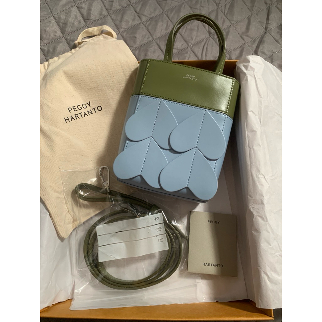 peggy hartanto bag axil