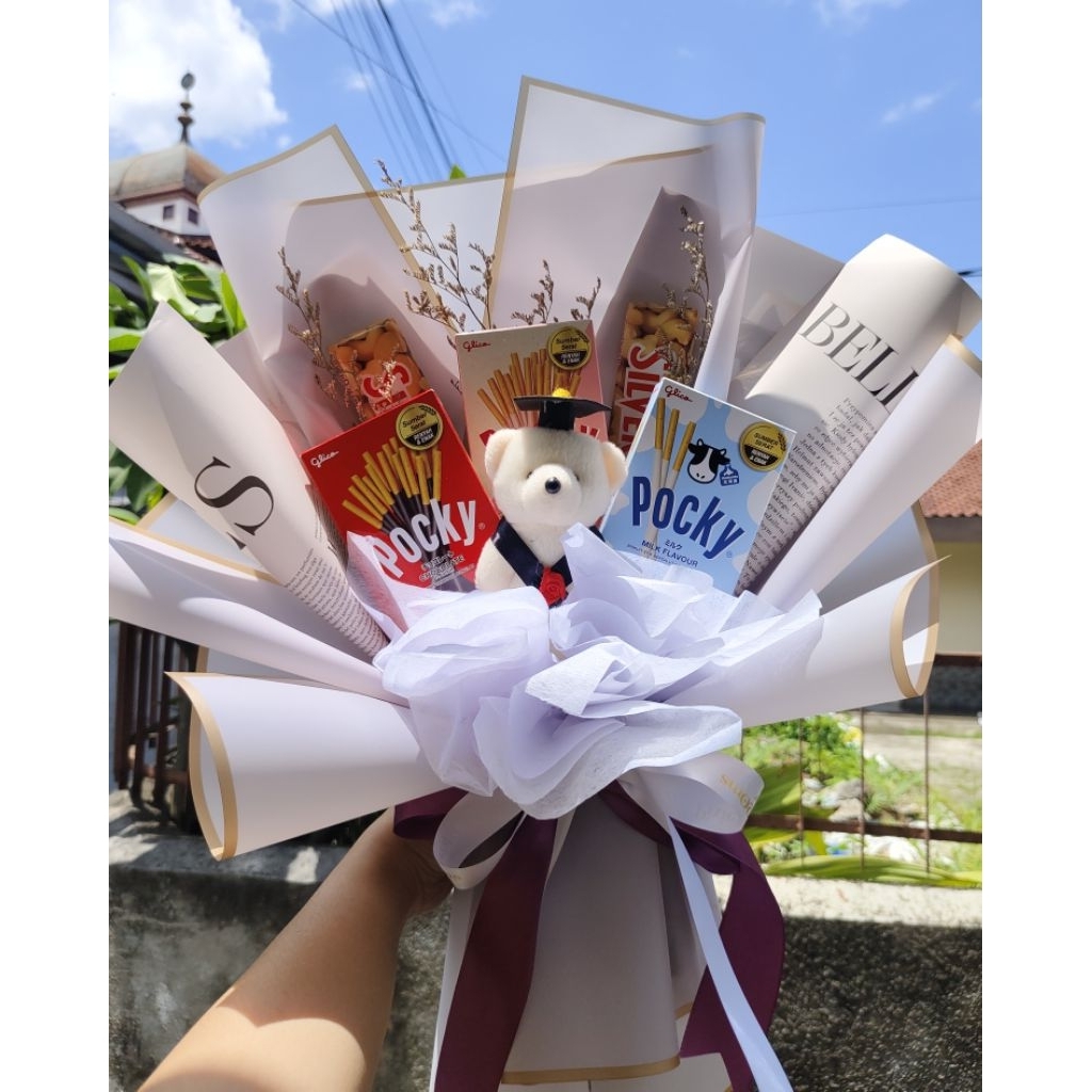 Snack Bouquet Wisuda / Bouquet for Graduation / Buket Wisuda / Buket Bunga