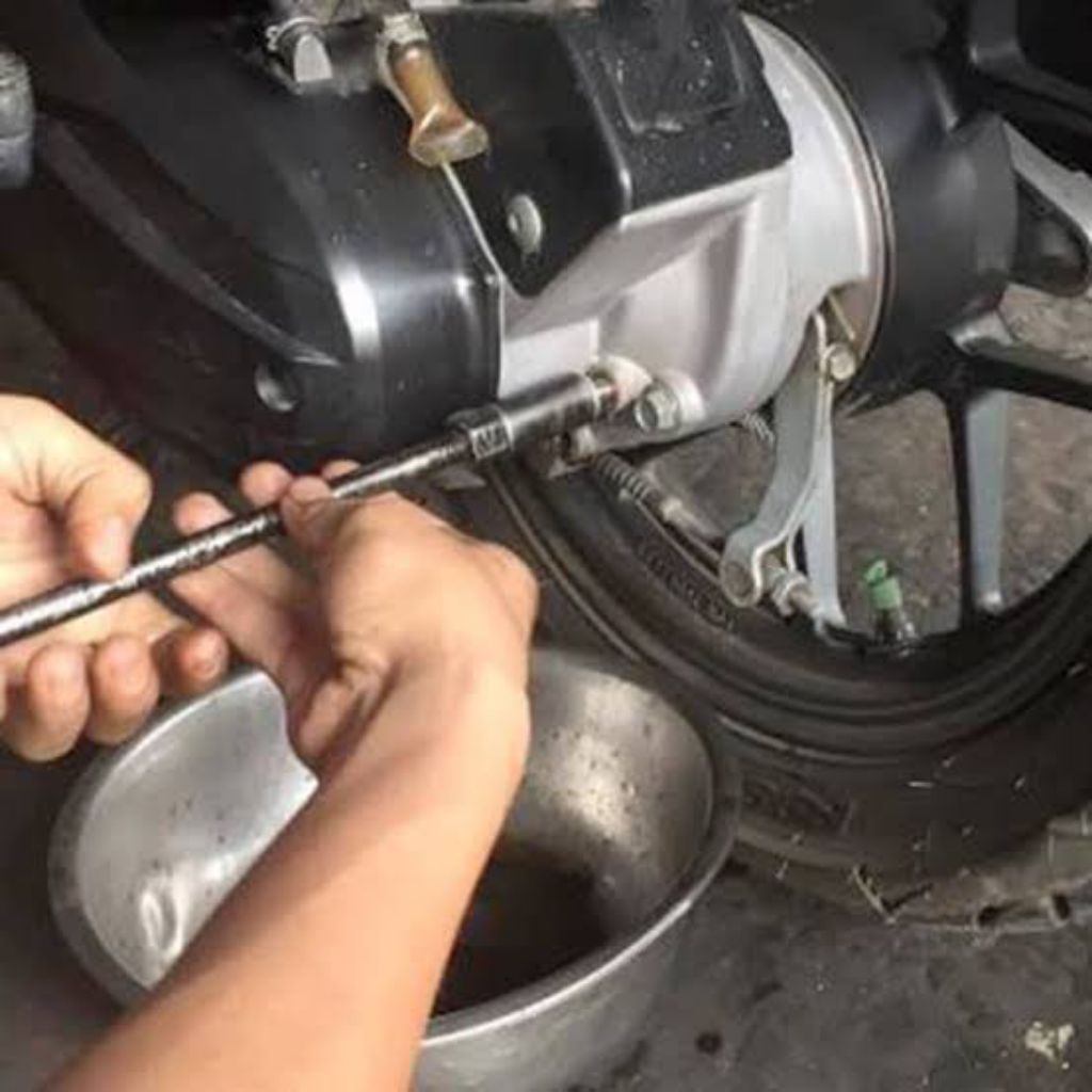 baut oli gardan beat/ baut oli gardan vario/ baut oli gardan Scoopy