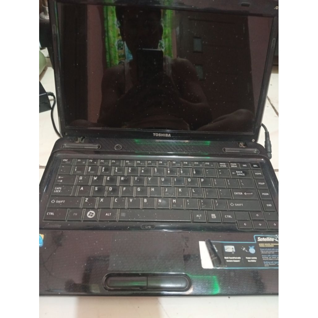LAPTOP TOSHIBA L640 BAHAN/MINUS