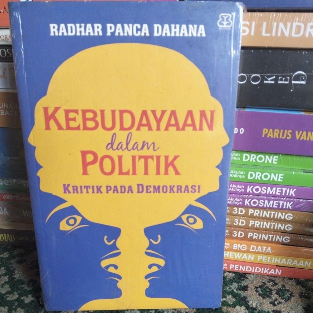 KEBUDAYAAN DALAM POLITIK KRITIK PADA DEMOKRASI