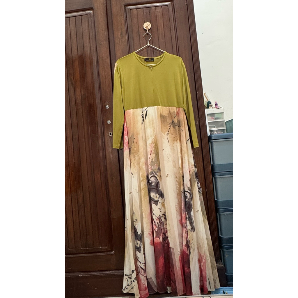 PRELOVED GAMIS SYAR’I SEINAA HIJAB
