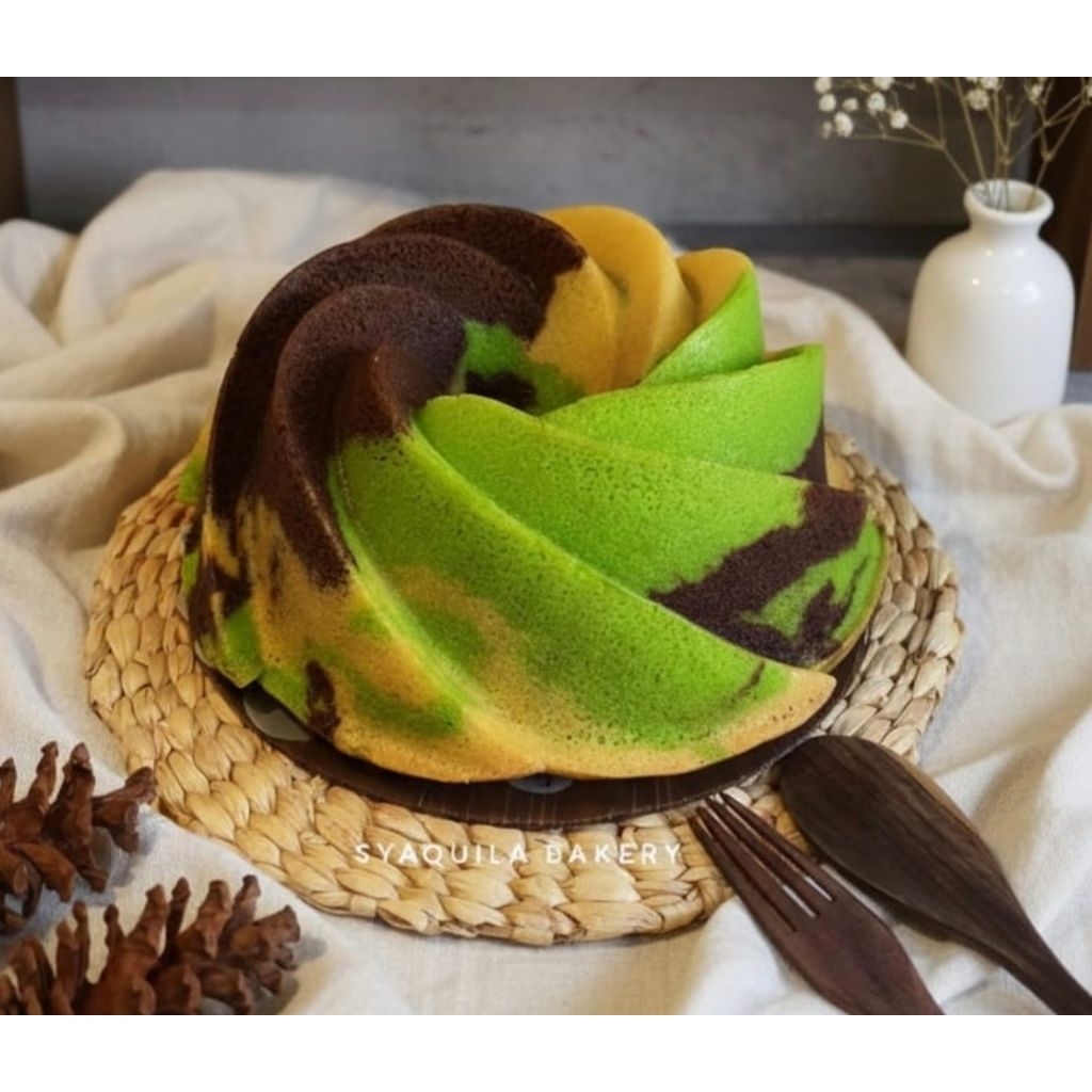 Marmer Cake|Bolu Marmer 3 Rasa (Vanilw, Cokelat, Pandan)