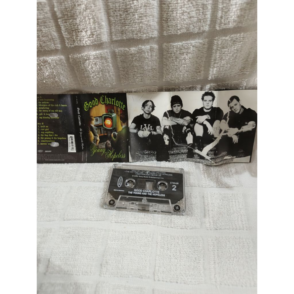 good charlotte  young hopeless kaset pita