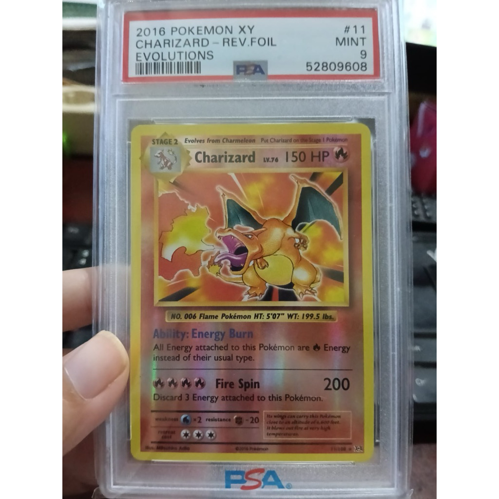Kartu Pokemon Charizard XY REV. Foil Evolutions PSA Card
