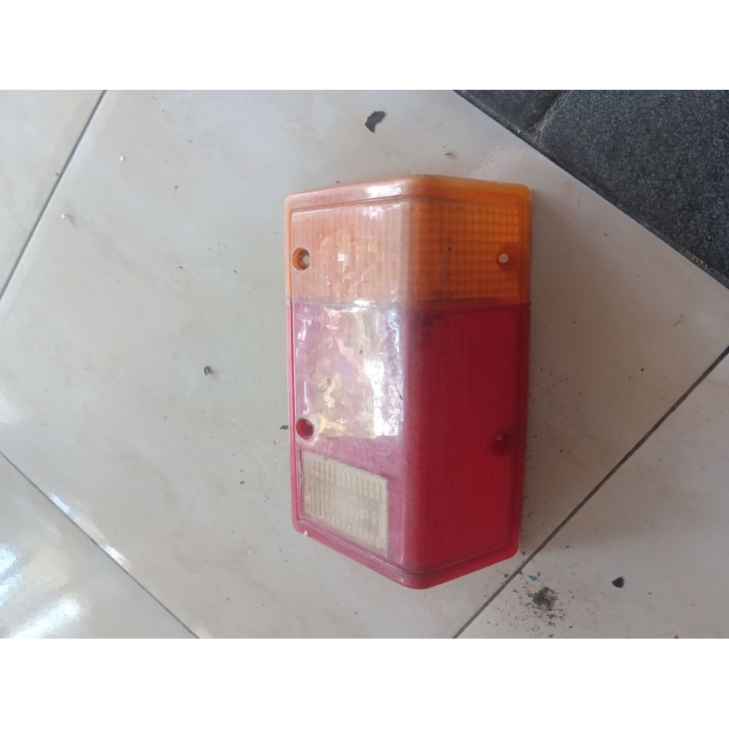 mika stoplamp l300 van minibus kijang komando sebelah kanan