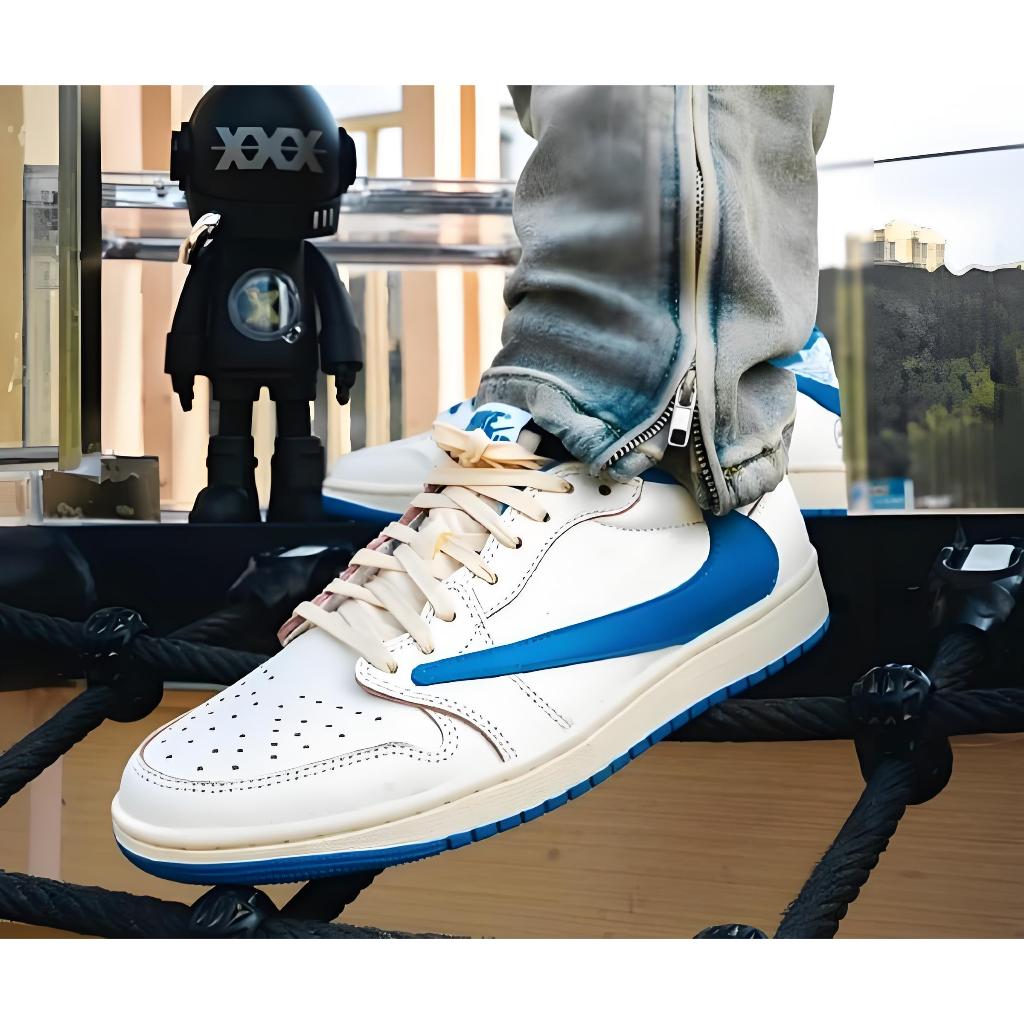 Sepatu Sneakers Travis Scott x Fragment Design x Air Jordan 1 Retro Low OG SP  AJ1 Pria dan wanita