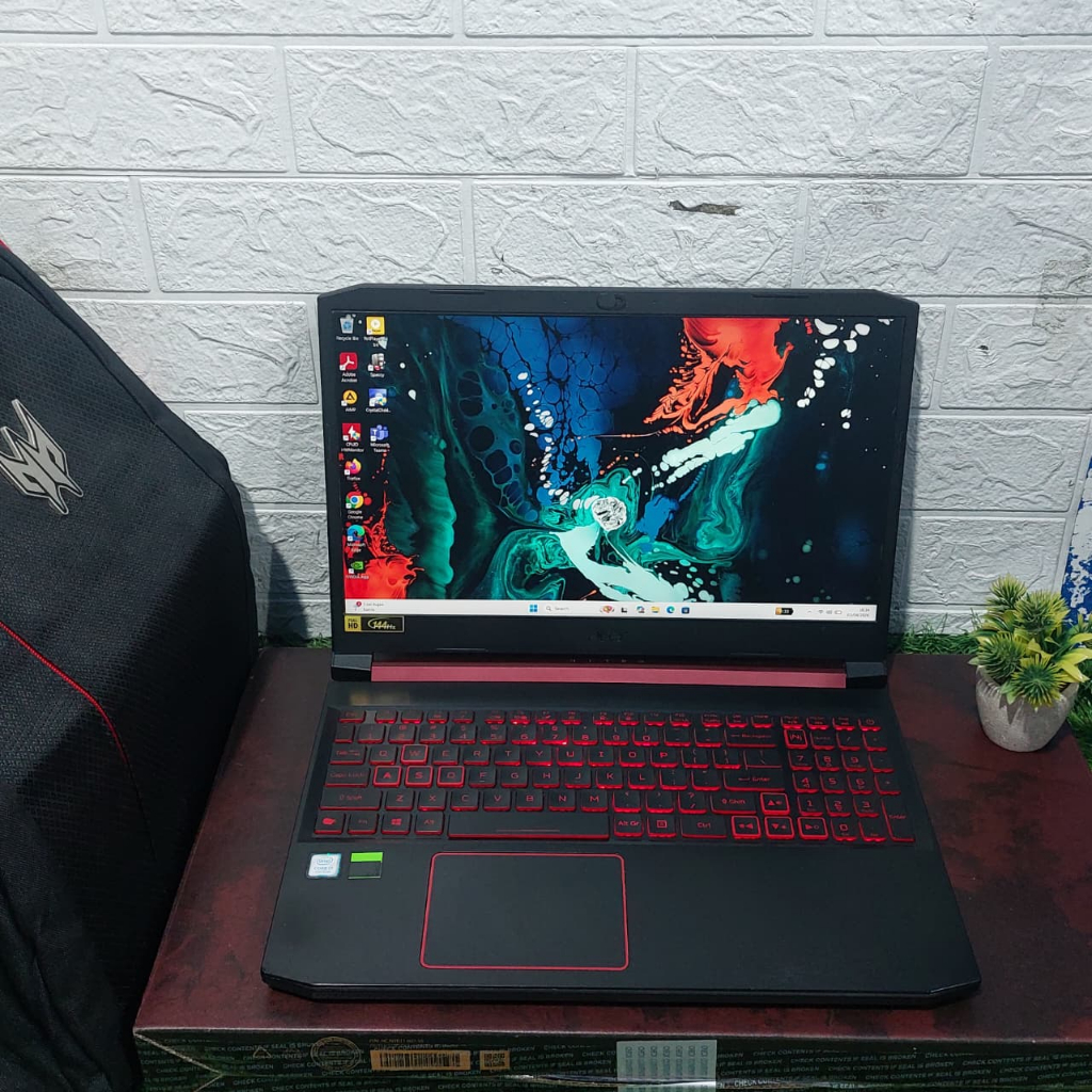 Acer Nitro AN515-54 Intel Core i7-9750H Ram 16GB SSD 512GB Nvidia GTX 1650 4GB Layar 144Hz Fullset