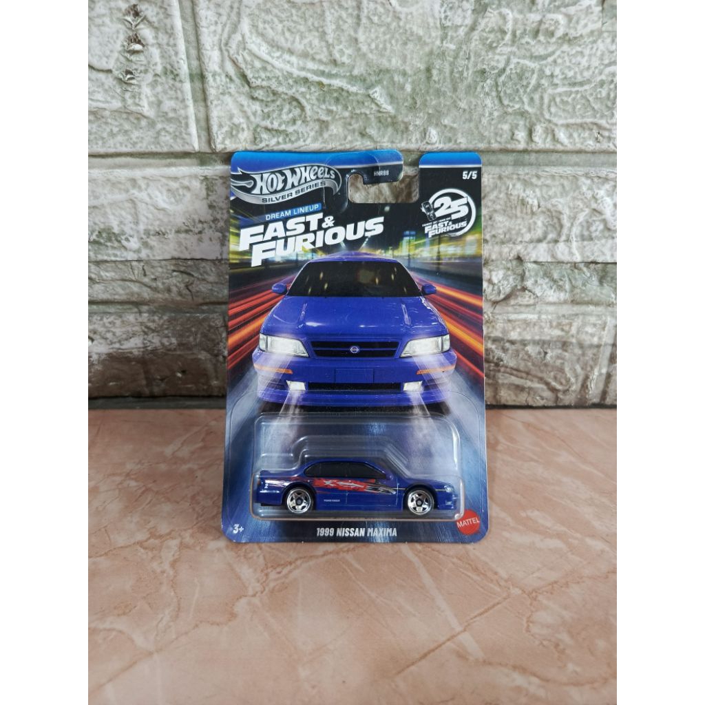 HOTWHEELS 1999 NISSAN MAXIMA