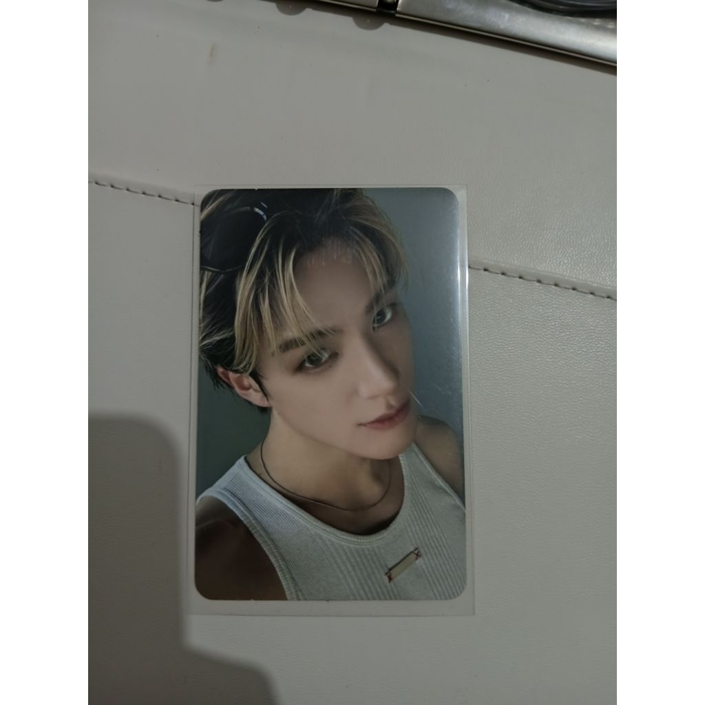 PHOTOCARD JENO KUTANG REALCITY