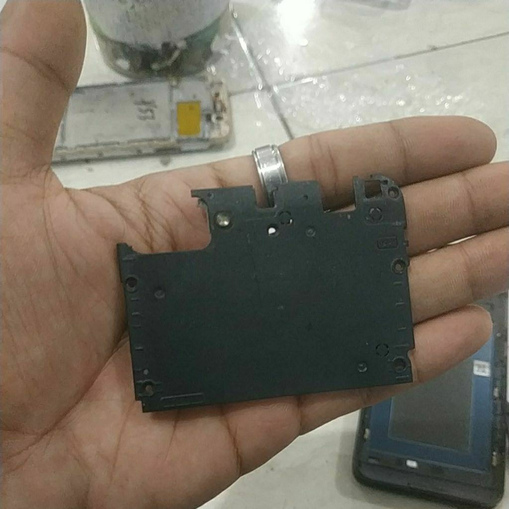 tutup mesin asus zenfone 4 max pro