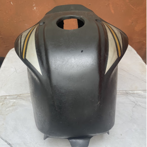 Kondom Tangki Cover Tangki Byson Model Ducati Hitam Bahan Fiber