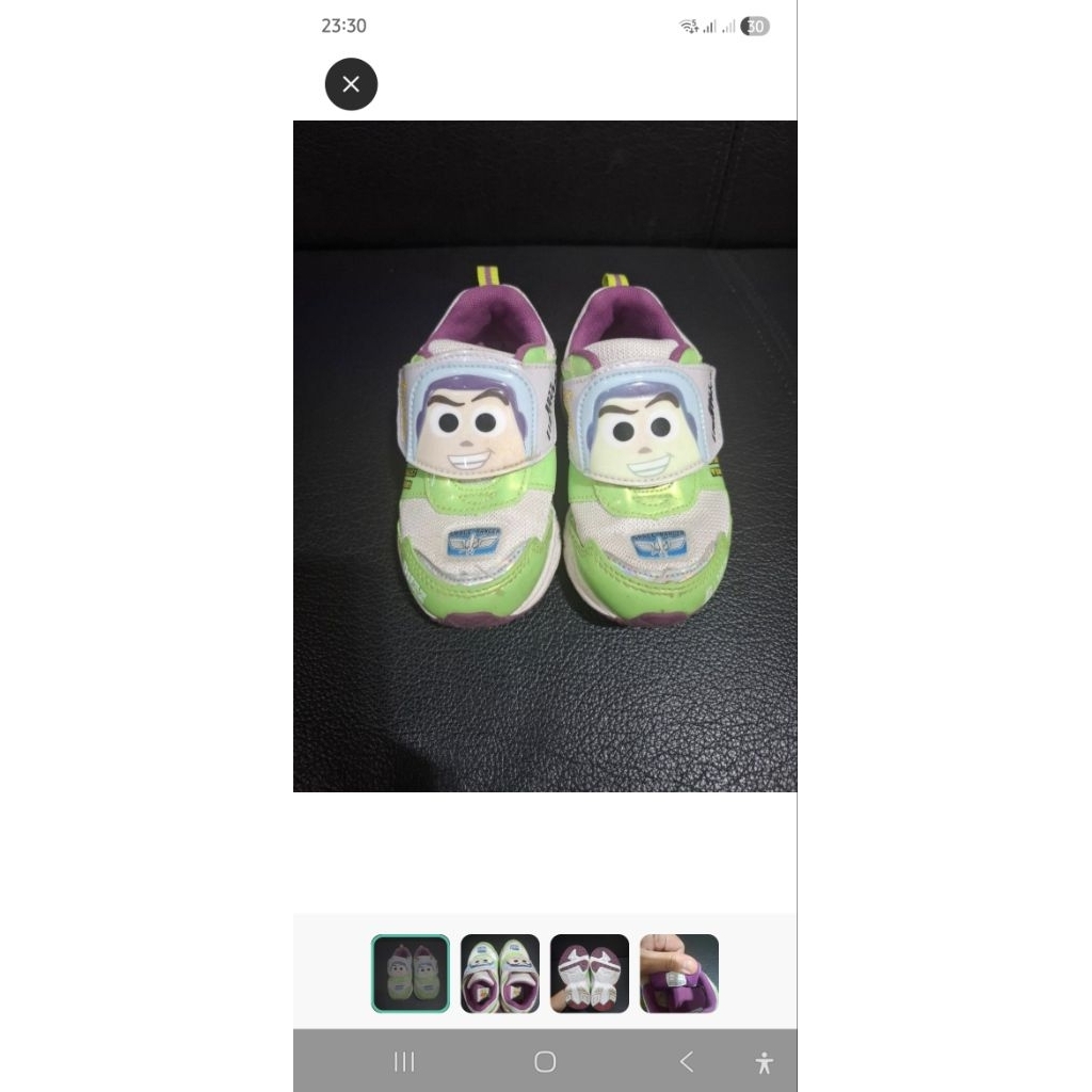 Sepatu Ori Disneyland Toy Story Buzz lightyear