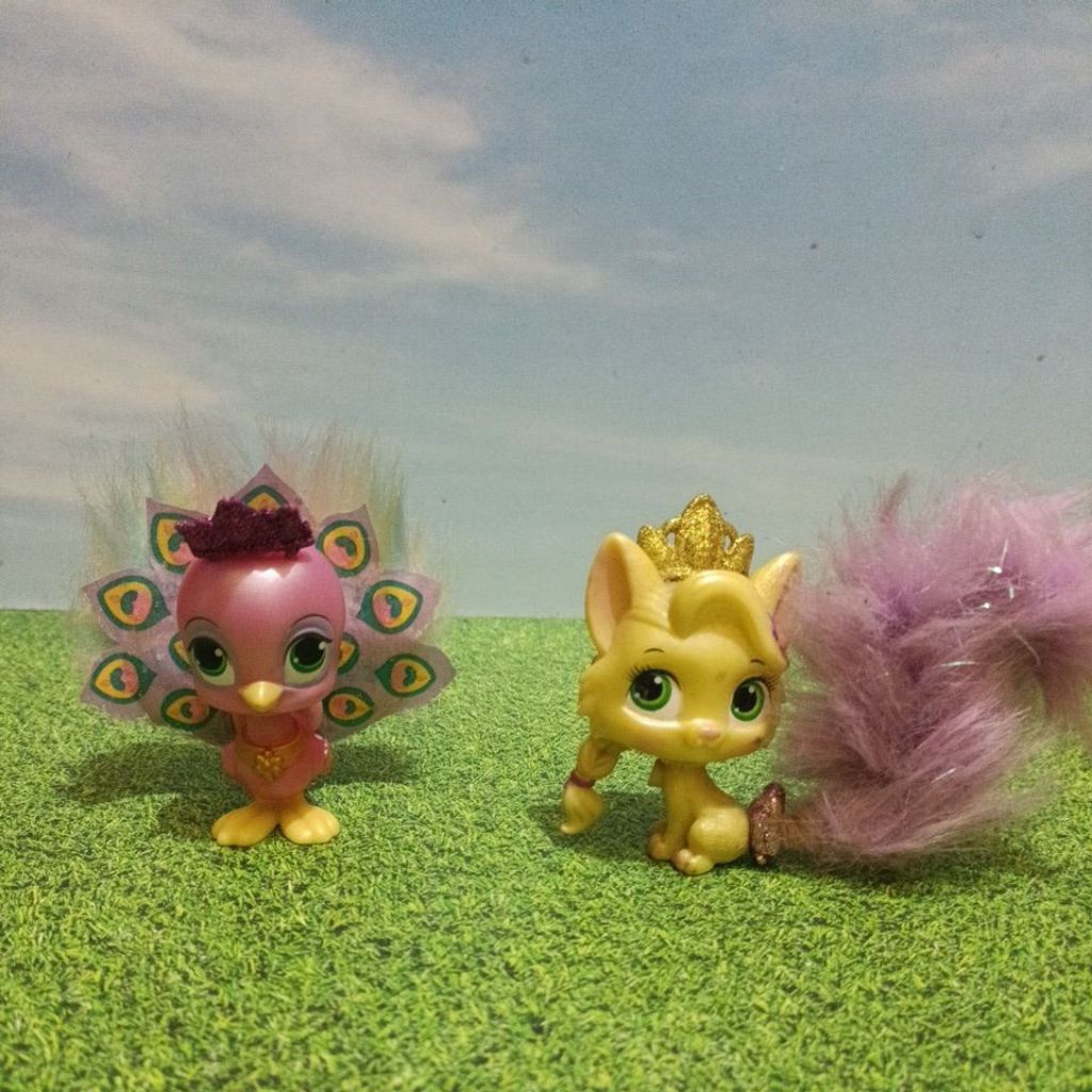 Disney Palace Pets Peacock SUNDROP Figure