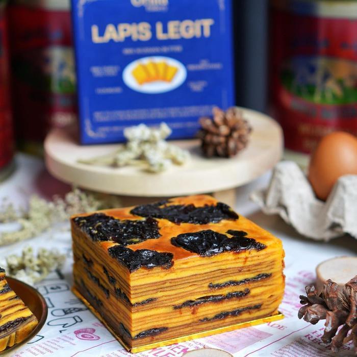 Lapis legit premium Prunes 9x9 Orilla Bakery Full Wisman Gluten Free Kuning Telur Omega