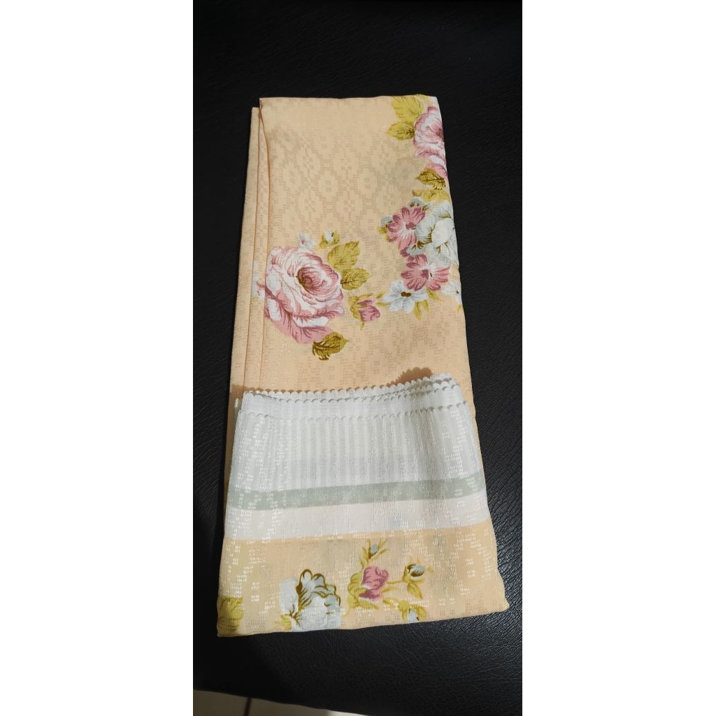 grosir hijab jilbab voal segiempat lasercut motif bunga