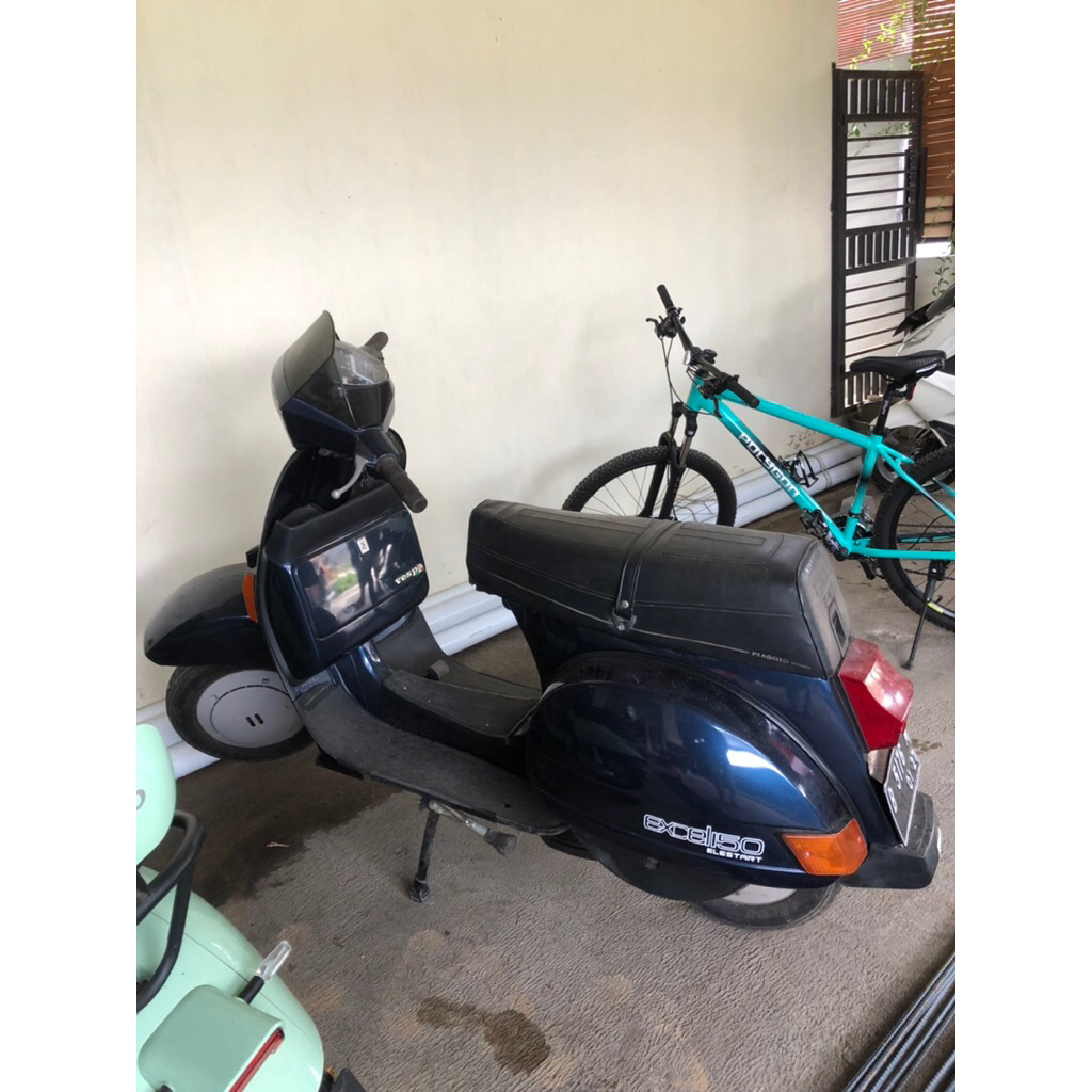 VESPA EXCEL SURAT LENGKAP STNK DAN BPKB