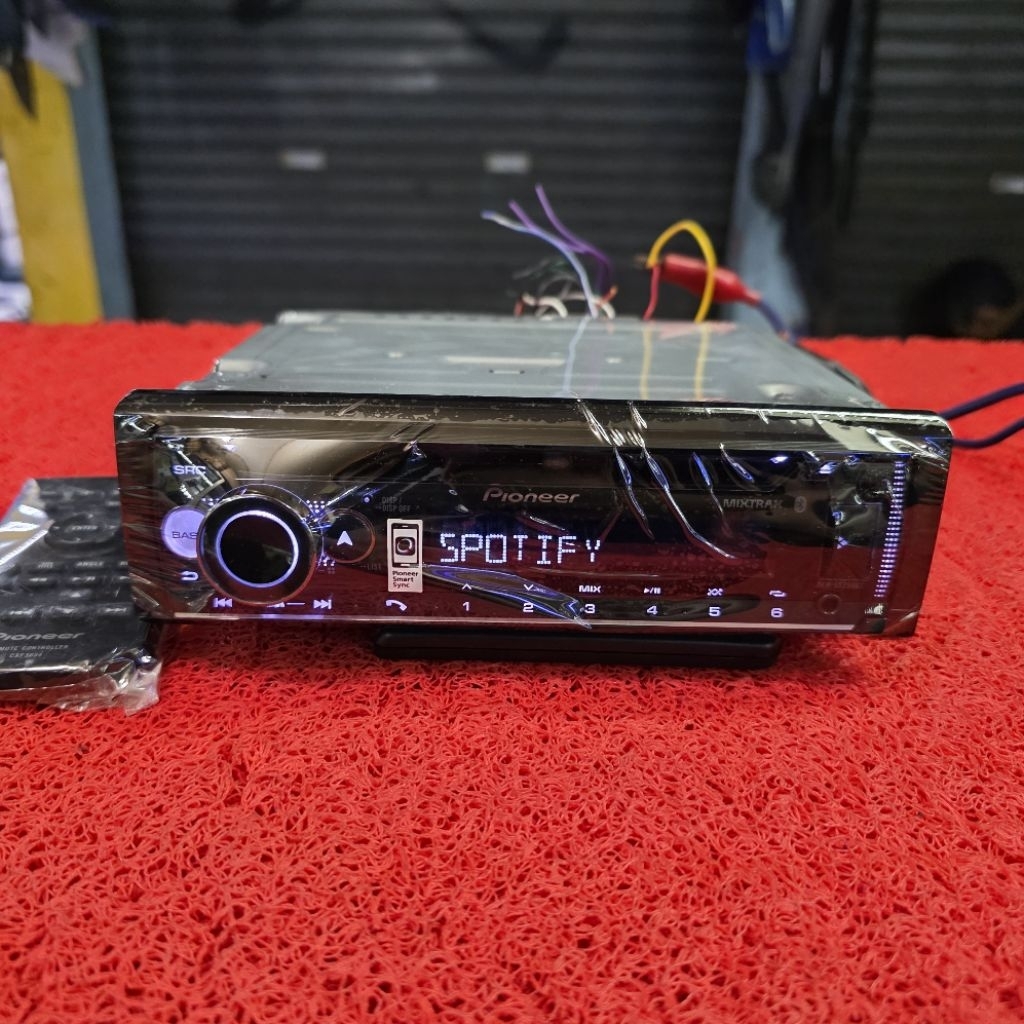 Head Unit Single Din Pioneer DEH-S5250BT Spotify Bluetooth USB CD Aux Radio FM AM copotan