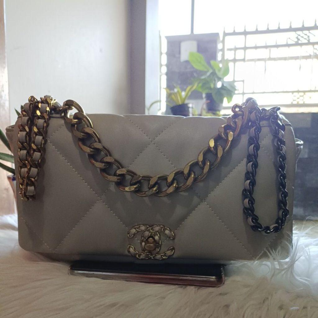 Chanel 19 Flap Bag