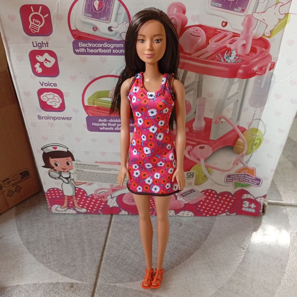 boneka barbie original mattel
